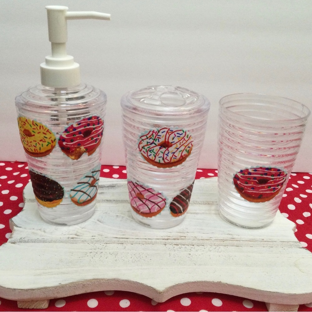 Donuts inspired soap dispenser set/Donuts toothbrush holder/drinking glass. …